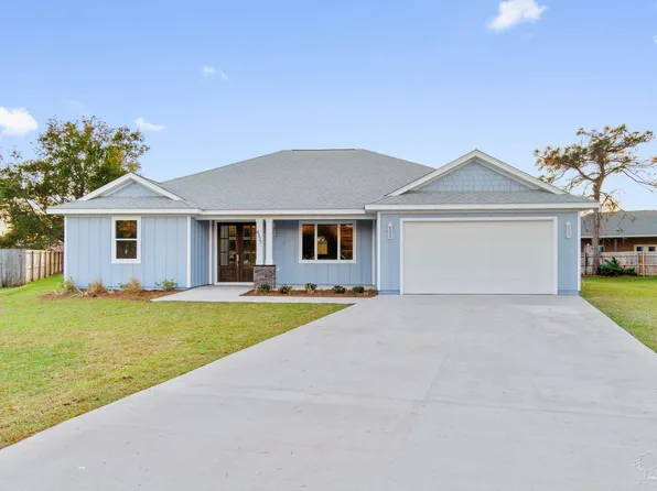 4327 Dianne Ct, Gulf Breeze, FL 32563