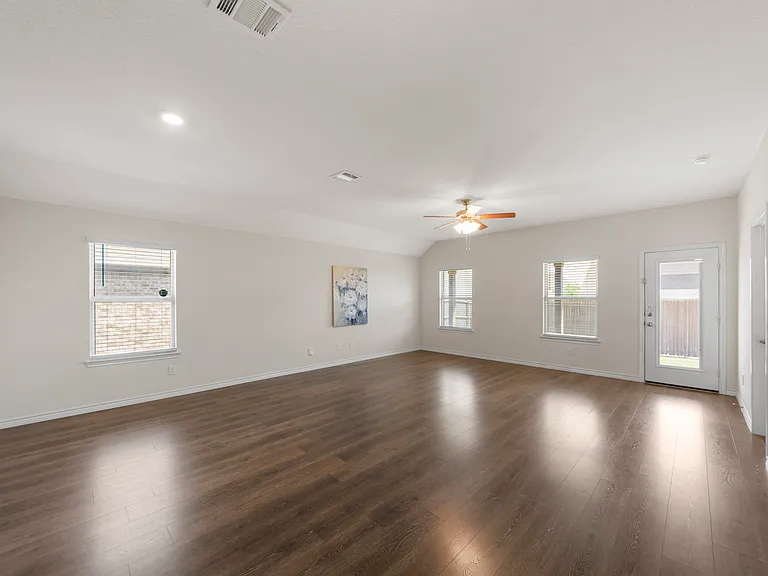 507 Saddle Club Way — Photo 11