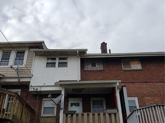 5th image of 310 Howard St