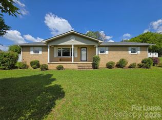 1052 Rembrandt Dr SW, Concord, NC 28027