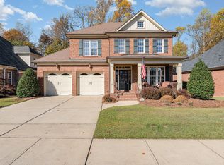 521 Walapai Dr, Fuquay Varina, NC 27526
