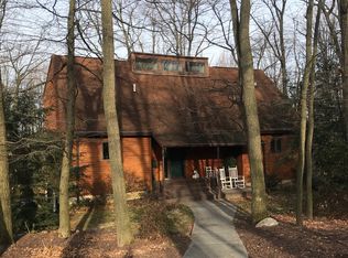 588 Sandmine Rd, New Holland, PA 17557