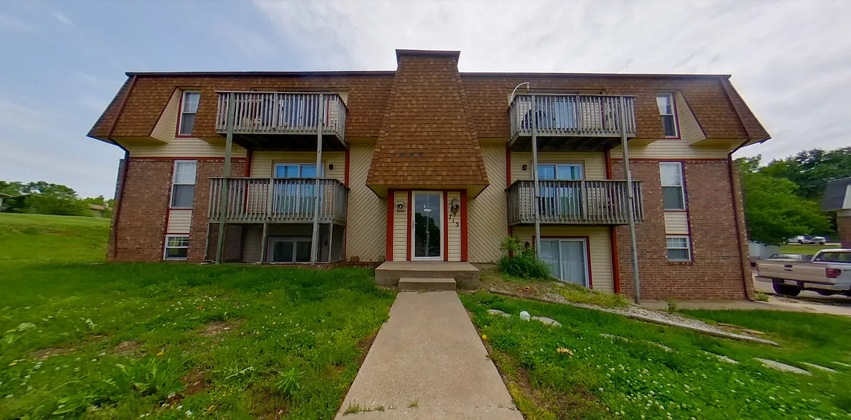 Building Photo - 713 Dondee Dr