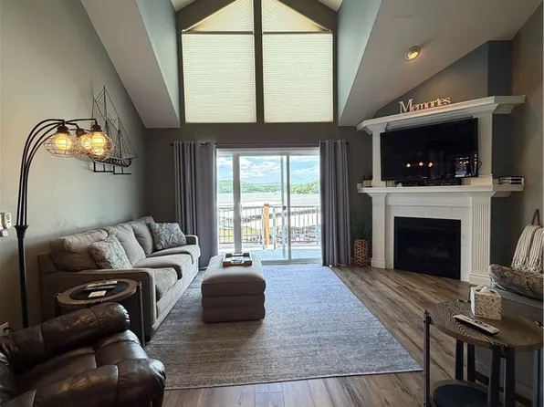 626 Clearwater Dr Unit 4A, Camdenton, MO 65020