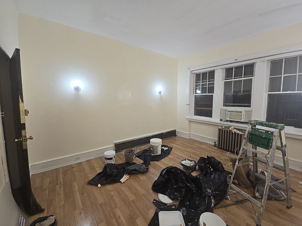 current picture freshly painted