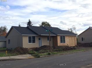 3685 Yogi Way, Eugene, OR 97404