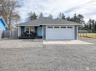 300 Octopus Avenue NE, Ocean Shores, WA
