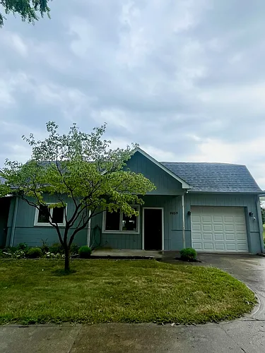 9459 N State Road 267 Photo 1