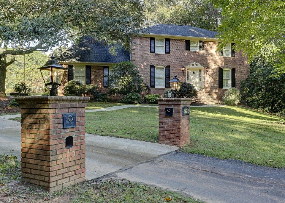 1st image of 2222 Forestbrook Ct