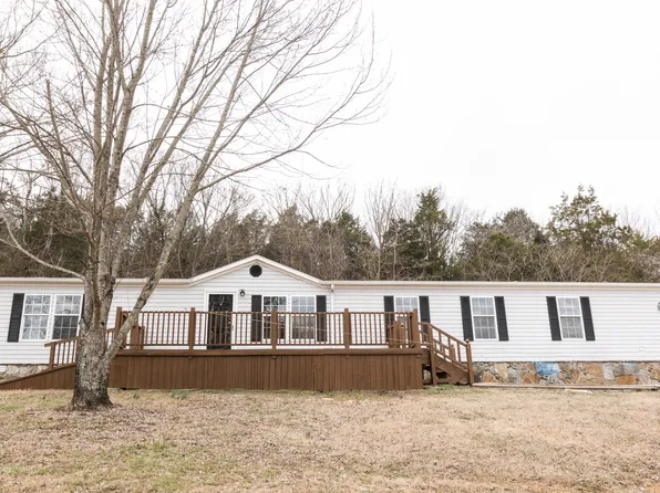 132 Leath Ln, Bethpage, TN 37022