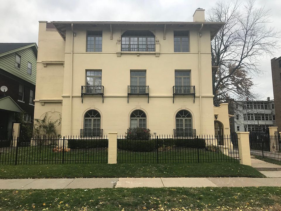 1st image of 1030 Van Dyke St APT 2