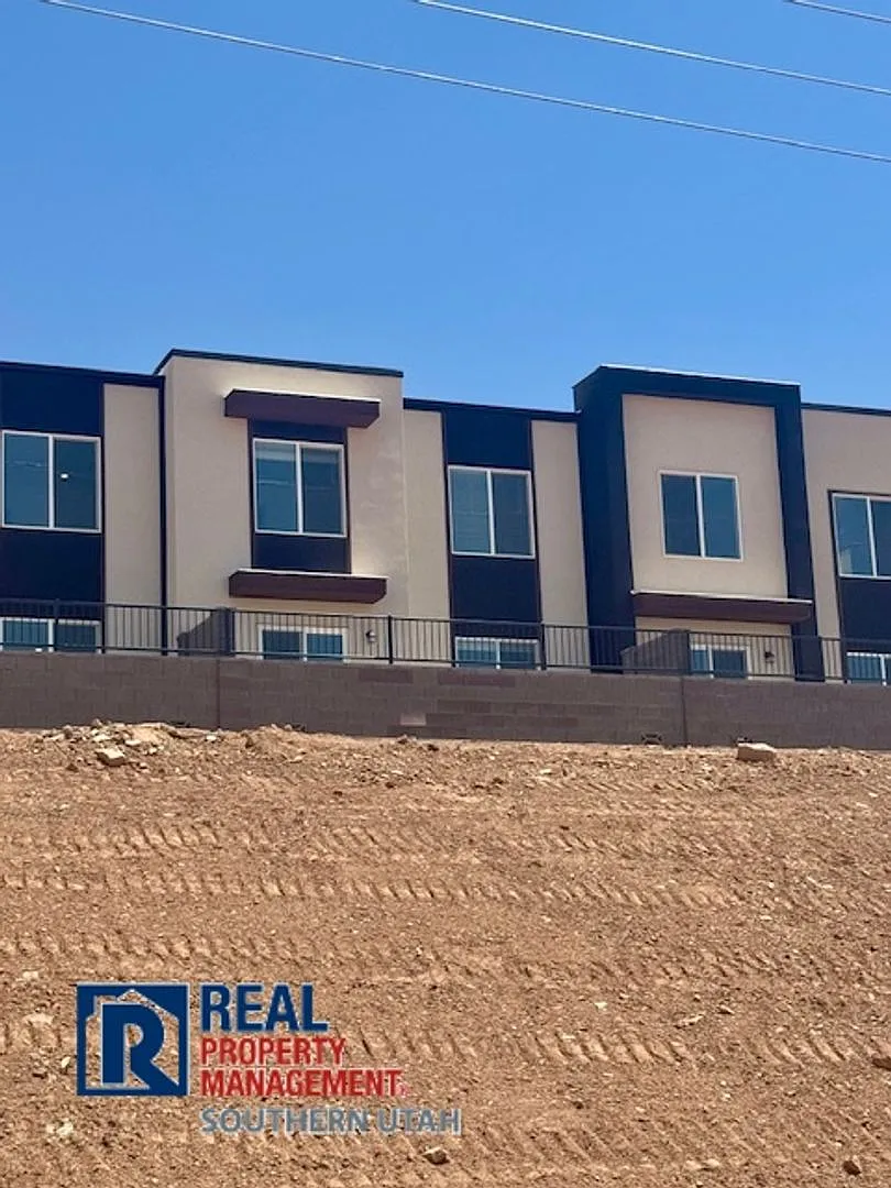 Long Valley Townhome with all the Amenities — Photo 4