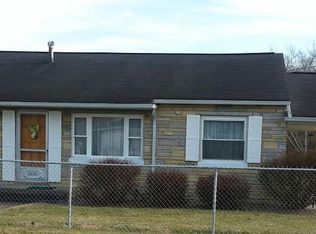 2837 Lakeview Heights, Huntington, WV 25704