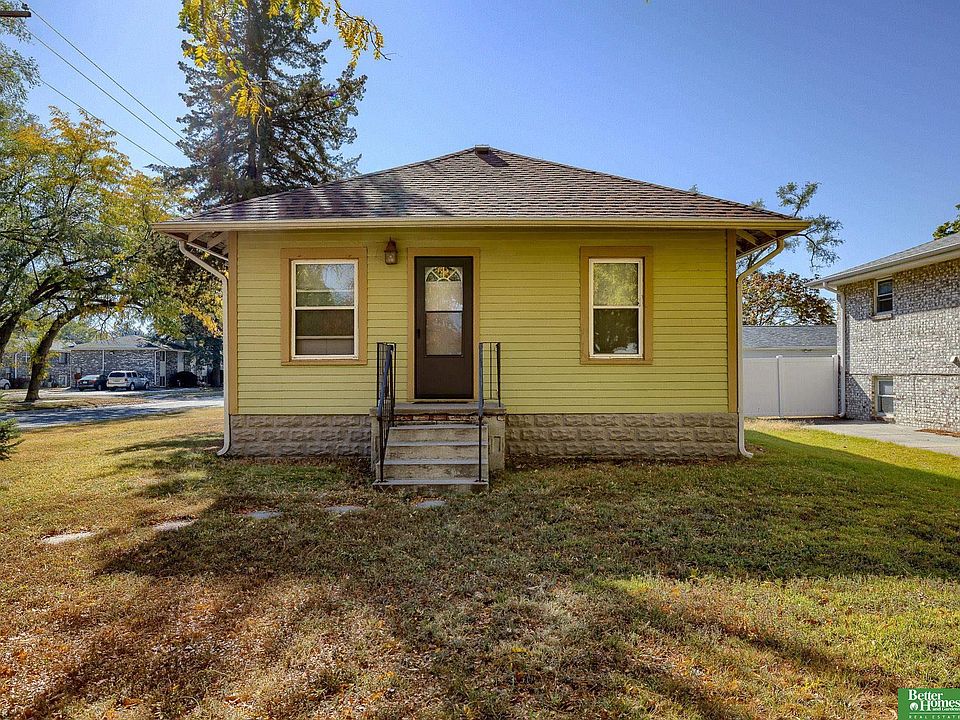 1st image of 4043 Saint Paul Ave