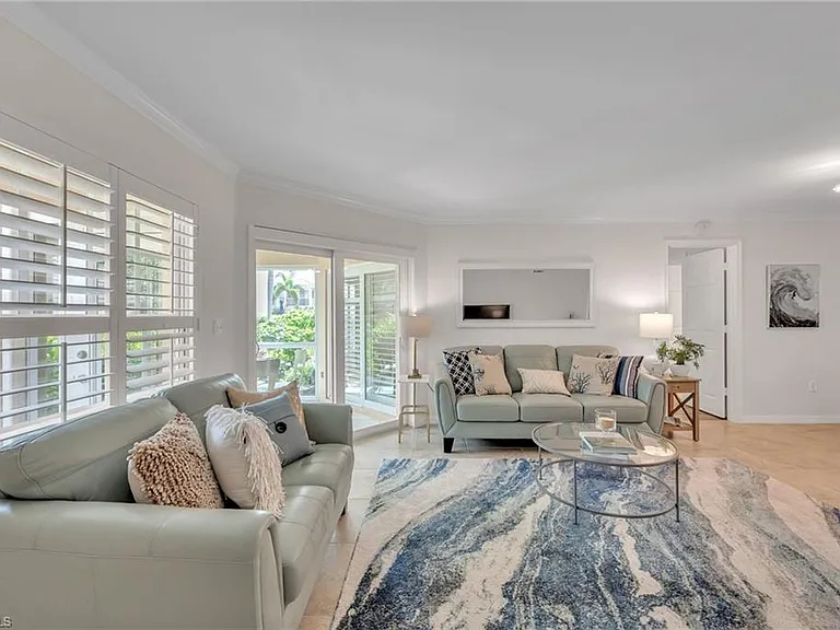 5633 Turtle Bay Dr #37 — Photo 20