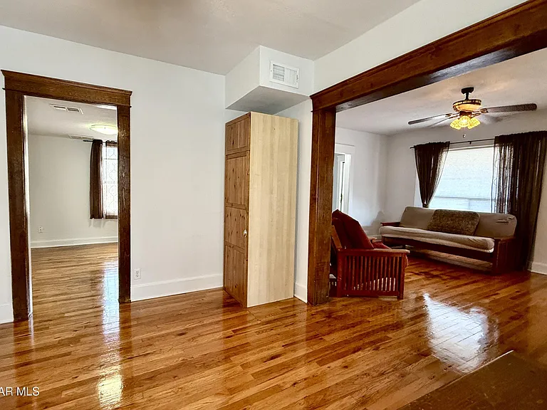 611 New York Ave — Photo 7
