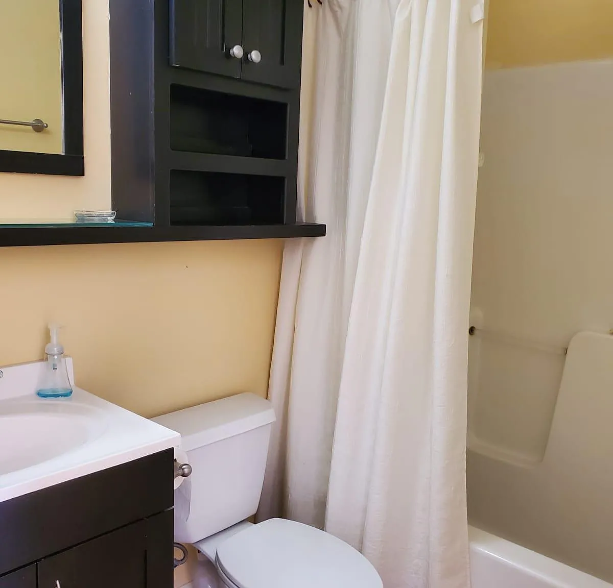 Studio, 440 sqft, $1,150 — Photo 2