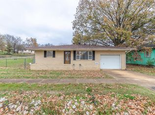 816 N 2nd St, Poplar Bluff, MO 63901
