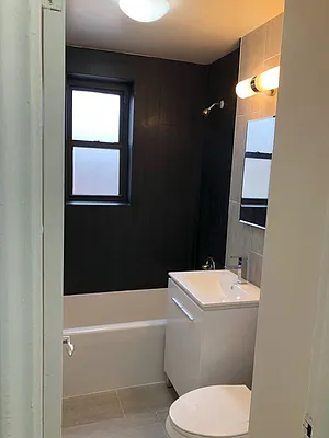 Rented by Silverstreet RE LLC | media 20