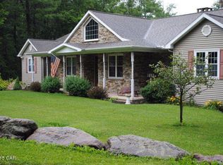 137 Ye Old Hauto Rd, Tamaqua, PA 18252