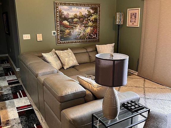 Living Room 4