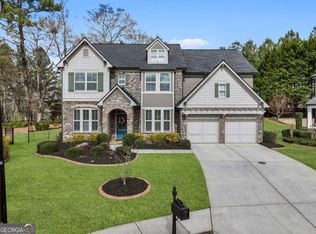 340 Spotted Ridge Cir, Woodstock, GA 30188