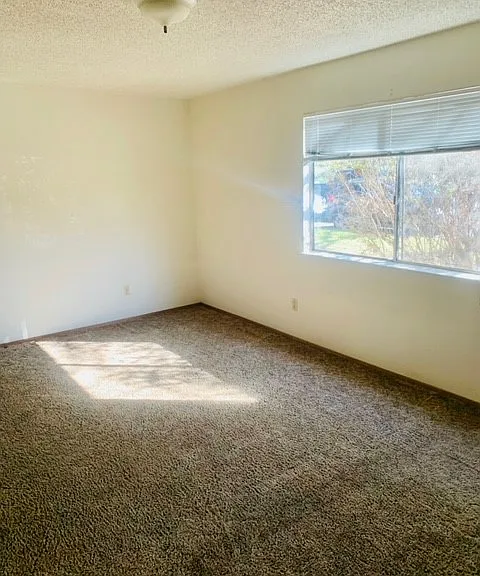 1109 Citrus Ave #7 — Photo 2
