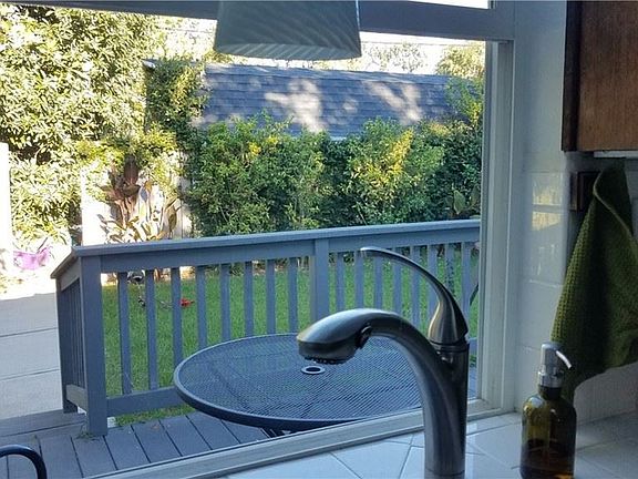 3rd image of 3722 Marwick Ave