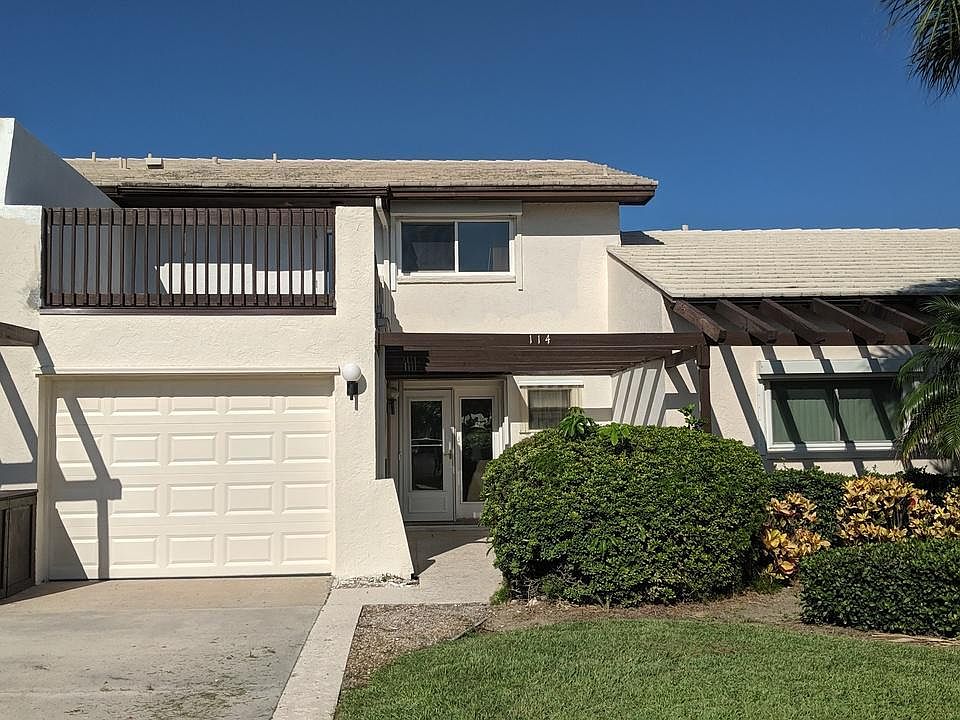 1st image of 114 Skyline Cir #114