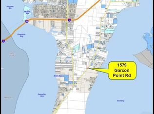 1601 Garcon Point Rd, Milton, FL 32583