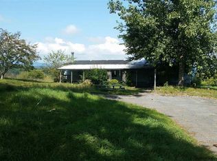 105 Willow Ln, Kerhonkson, NY 12446