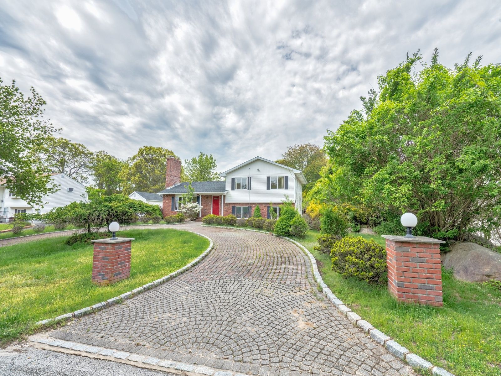 Property in East Marion Out East