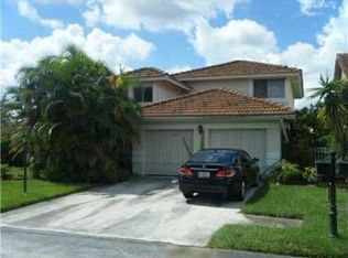 6134 NW 173rd Ter, Hialeah, FL 33015