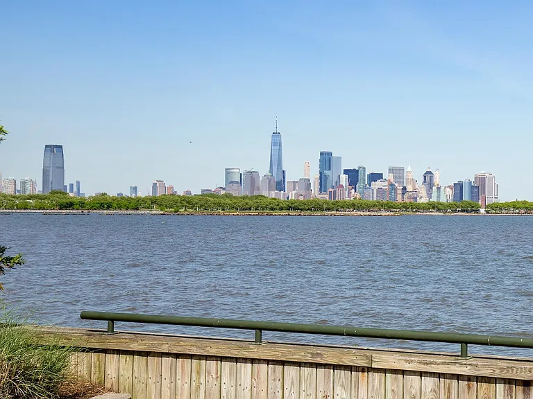 101 Shearwater Ct E — Photo 27