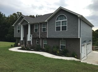 1260 Salem Rd, Clarksville, TN 37040