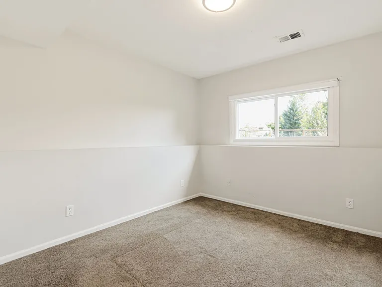 736 Butte Pass Dr — Photo 15