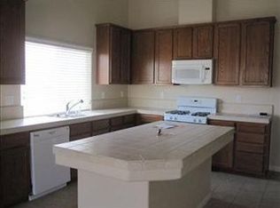 13318 Jackson Lake Dr, Bakersfield, CA 93314