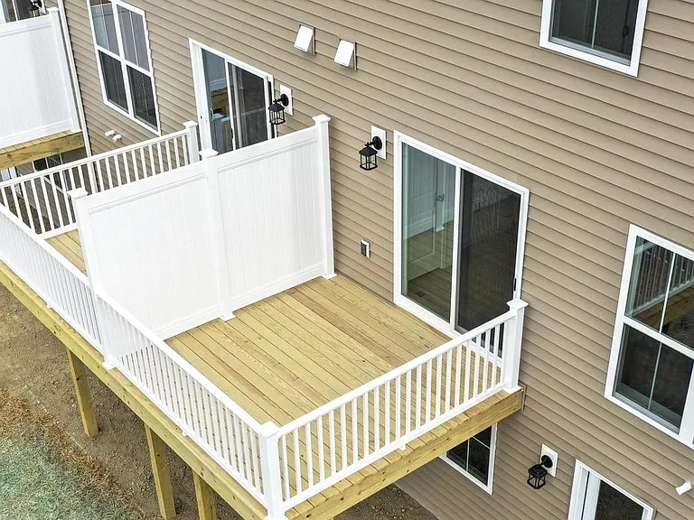 8151 Lenker Dr — Photo 2