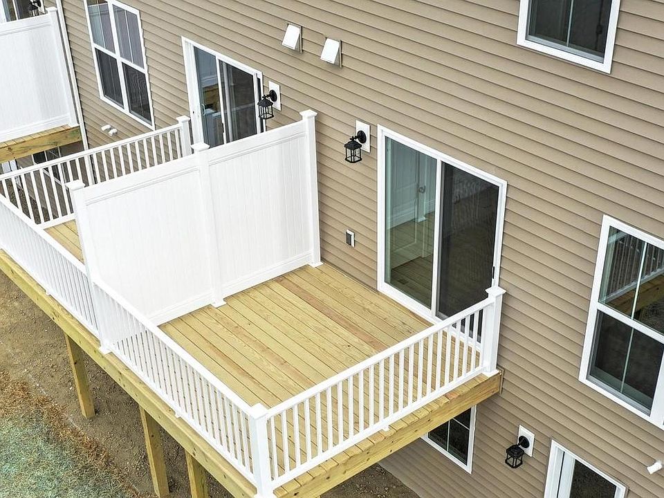 2nd image of 8151 Lenker Dr
