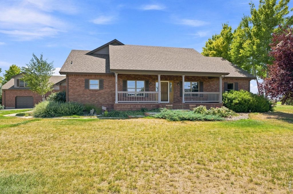 3338 Paddy Ln