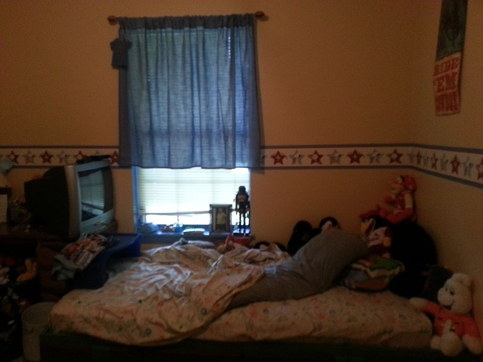 2nd bedroom