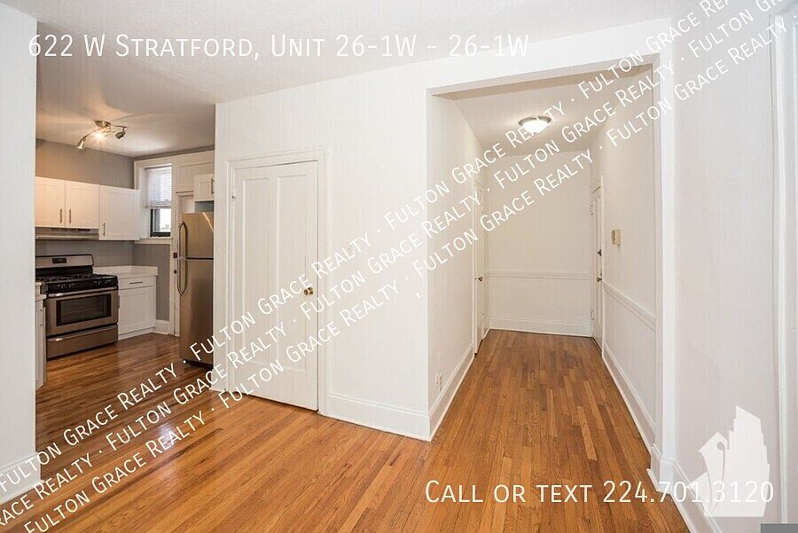 1st image of 622 W Stratford Pl #26-1W