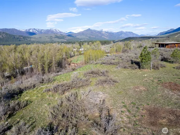 2 Vista Court, Winthrop, WA 98862