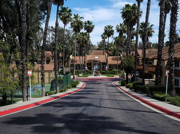 The Villas at Camino Bernardo