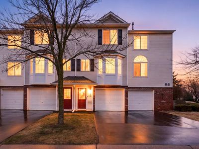 7702 Arboretum Village Cir, Chanhassen, MN, 55317