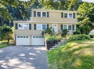 17 Highgate Rd, Framingham, MA 01701