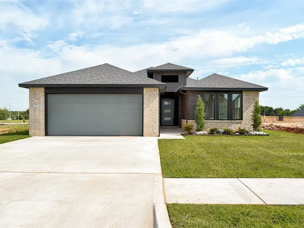 4817 Sand Lily Ln, Edmond, OK 73034