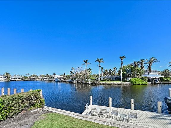 2nd image of 301 Aqua Ct