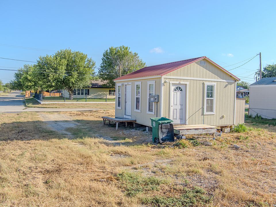 1st image of 702 E STARR ST LOT 7