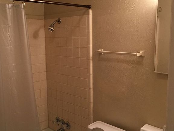 5th image of 629 S Beaulah St #3